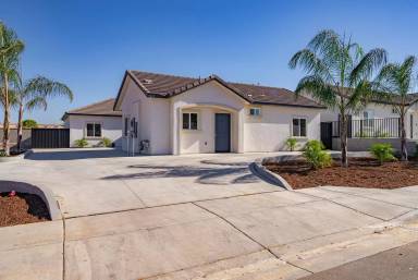 Main picture of 4304 Sun Orchard Dr