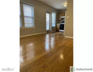 Main picture of 7026 S Cregier Ave