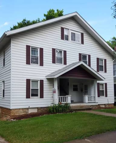 Main picture of 624 S Fess Ave