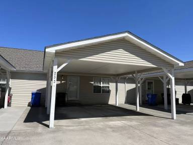 Main picture of 233 Olympia Dr