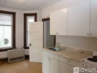 Main picture of 205 Church St