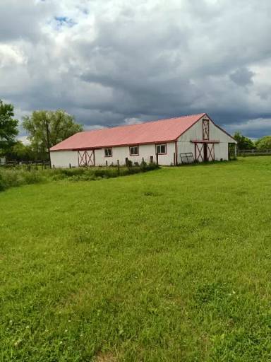 Main picture of 8293 Leetown Rd