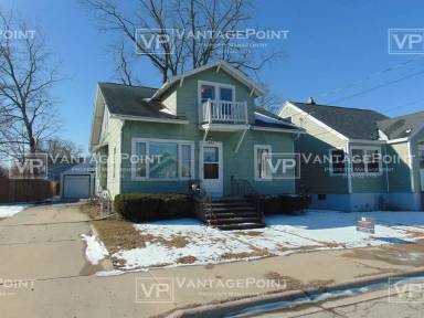 Main picture of 893 Christiana St