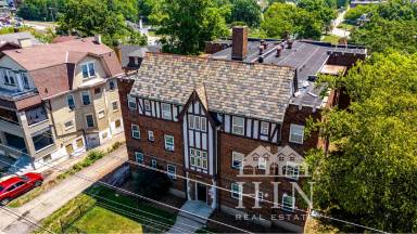 Main picture of 2532 Highland Ave