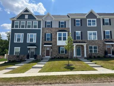 Main picture of 4906 Spruce Rd