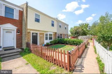 Main picture of 7908 Sharpsburg Ct