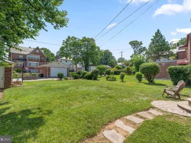 Main picture of 3215 Sequoia Ave