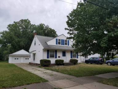 Main picture of 5451 Summit Rd