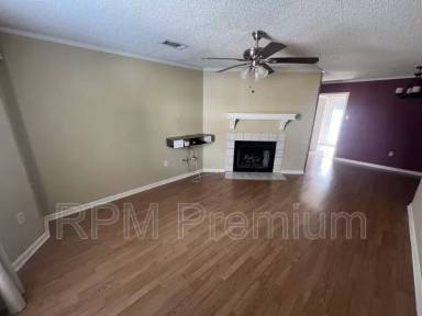 Main picture of 10062 Jefferson Hwy