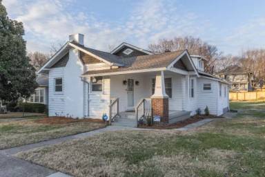 Main picture of 1031 Chicamauga Ave