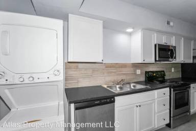Main picture of 1020 Prospect Ave
