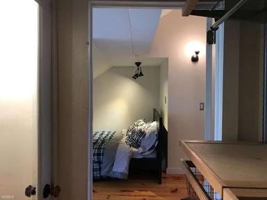 Main picture of 255 Webster St