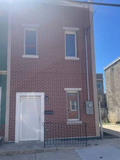 Main picture of 3720 Melon St