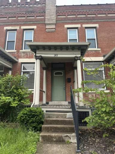 Main picture of 245 Miller Ave