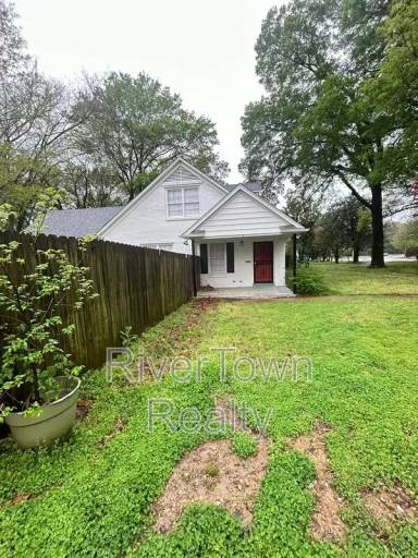 Main picture of 2731 Central Ave
