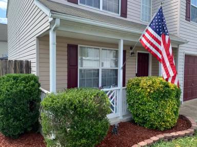 Main picture of 101 Gretna Way