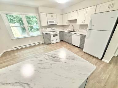 Main picture of 1820 Parkview Ave