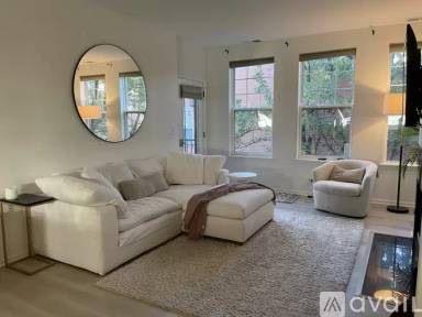 Main picture of 301 W Goethe St
