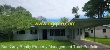 Main picture of 400 Brewer St