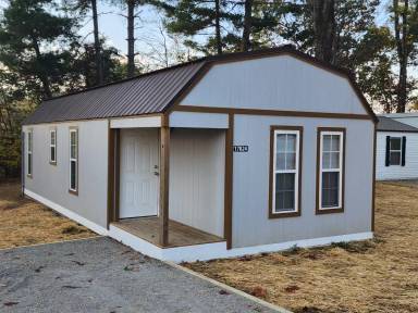 Main picture of 17631 Crowley Ln
