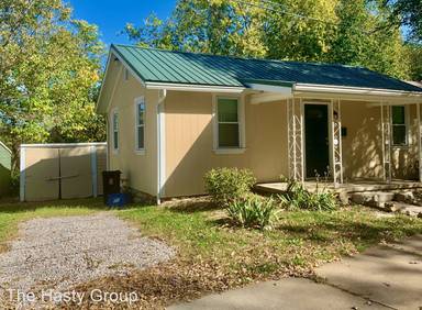 Main picture of 3409 Genessee St