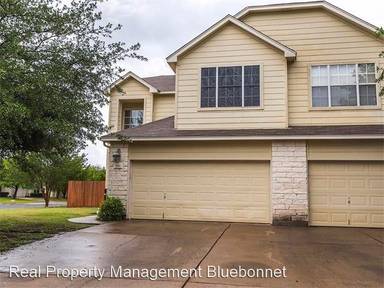 Main picture of 108 Prairie Springs Cv