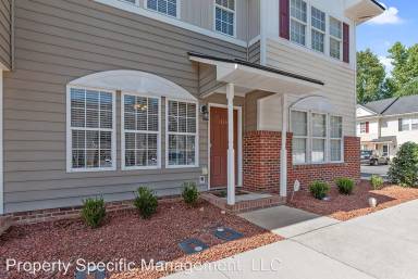 Main picture of 705 Glen Rd