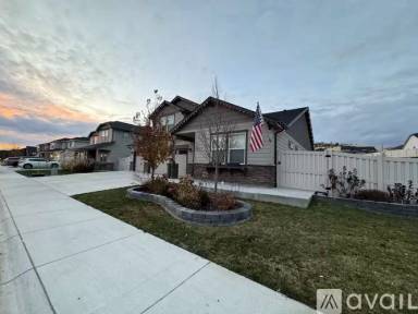 Main picture of 10624 W Daylily Ave