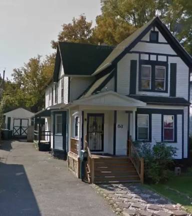 Main picture of 7-97 Locust St