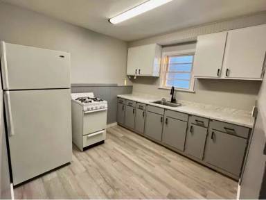 Main picture of 108 N Page Ave