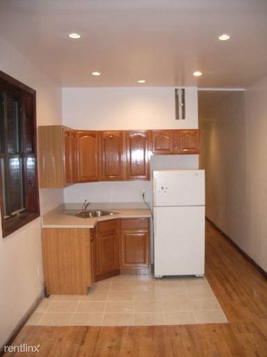 Main picture of 1342 Bergen St