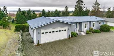 Main picture of 568 Crockett Lake Dr