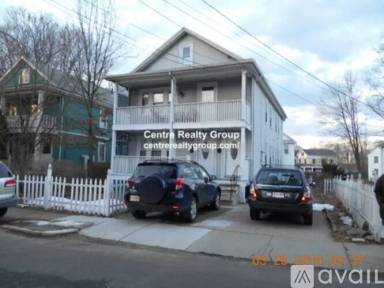 Main picture of 50 Greenough St