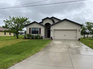 Main picture of 1621 SW 14th St