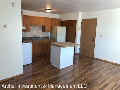 Main picture of 903 18th St S