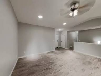 Main picture of 5717 W 17th St