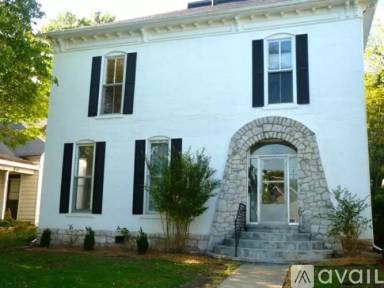 Main picture of 1225 High St
