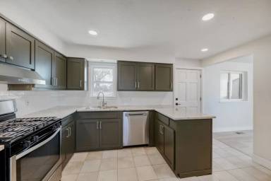 Main picture of 2251 County Road 10