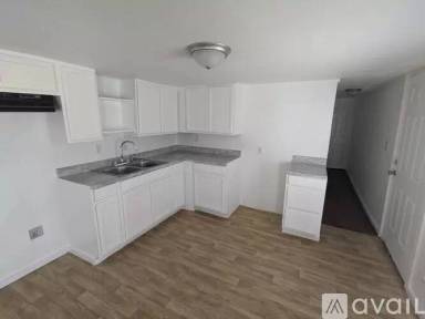 Main picture of 1009 Luan Way