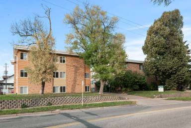 Main picture of 2370 Country Rd