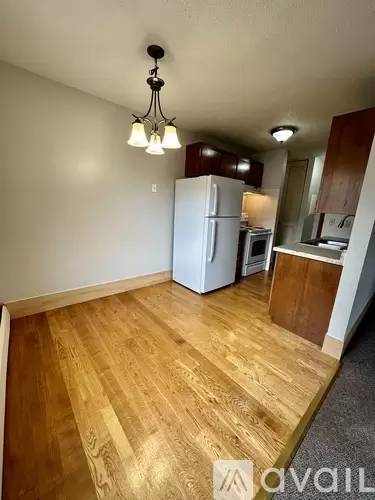 Main picture of 315 5th St SE