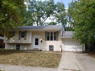 Main picture of 9938 Ellis Dr