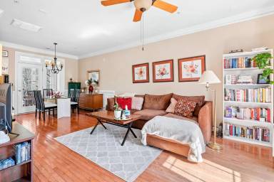 Main picture of 104 Rose Walk Ln