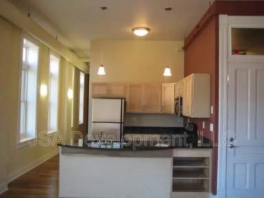Main picture of 217-219 W 4th - 203