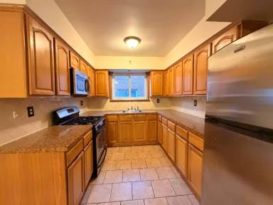 Main picture of 1163 Havemeyer Ave