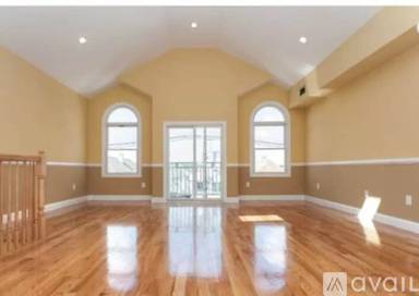 Main picture of 272 Seaview Ave