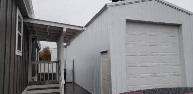 Main picture of 415 S Chronicle Rd