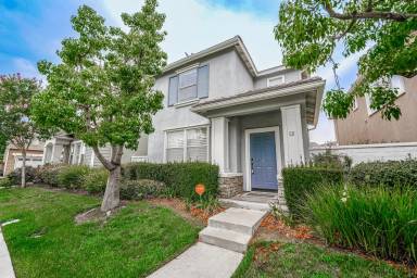Main picture of 12 Windward Way