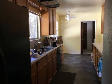 Main picture of 22590 Meadow Ln