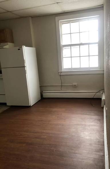 Main picture of 38 Groton Ave